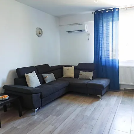 Apartment Alex *